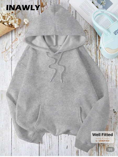Sweat à capuche gris confortable