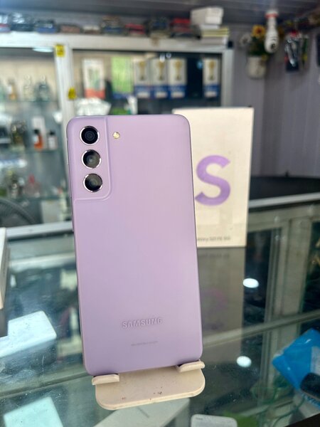 Samsung S21 FE