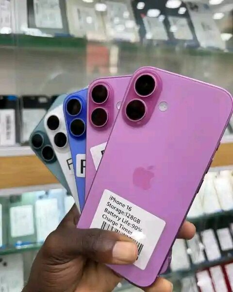Smartphones iPhone 16 128GB