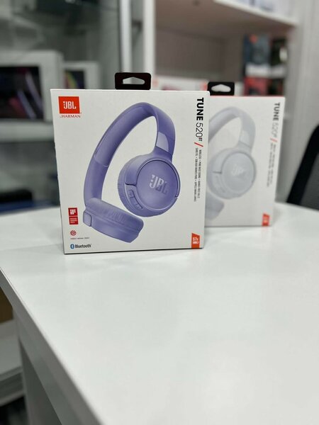 JBL Headsets