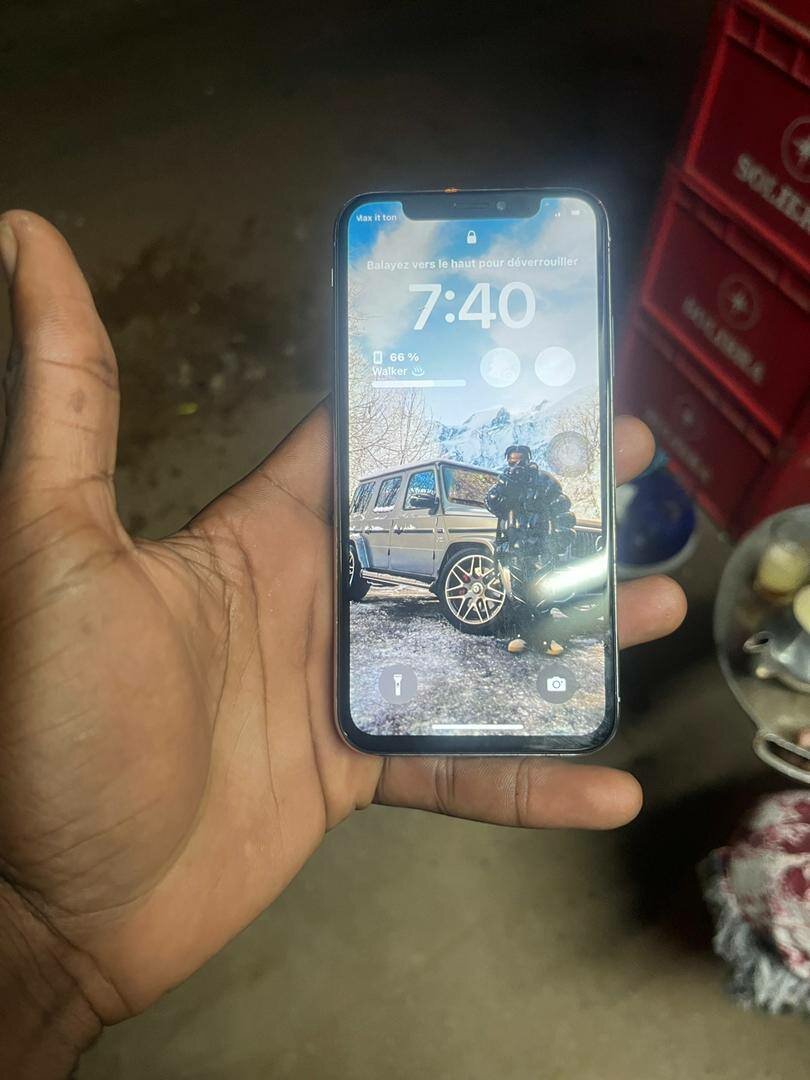 iPhone X Blanc 64GB Débloqué