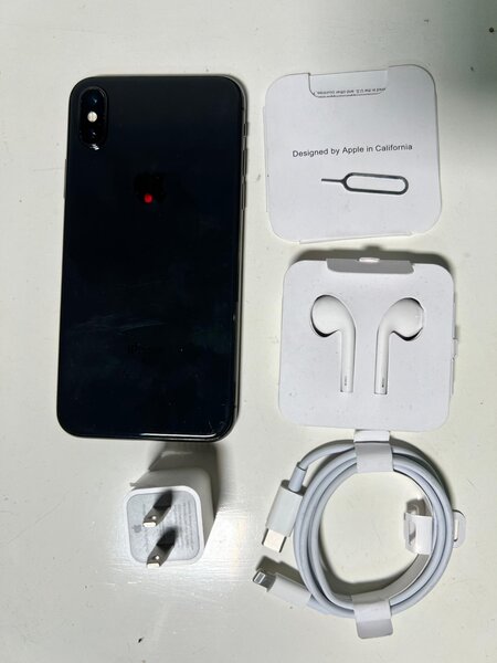 iPhone X 256 GO