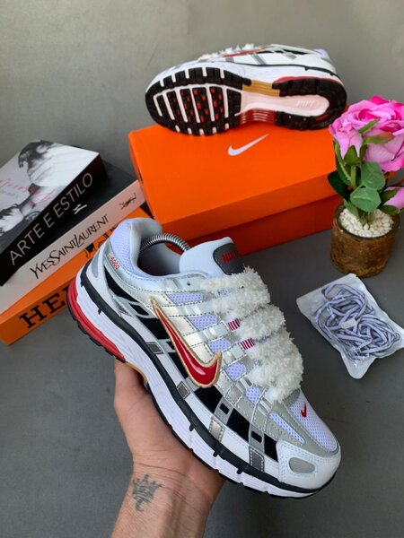 NIKE P-6000 - RED