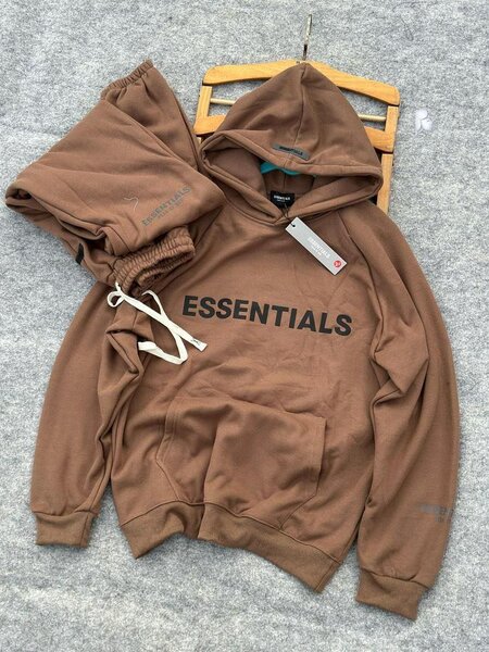 Ensemble sweat Essentials