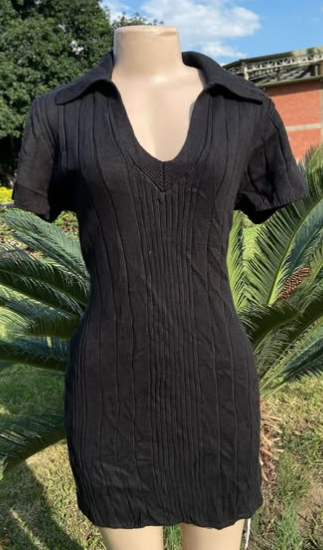 Beautiful elegant women's dress size: M/L