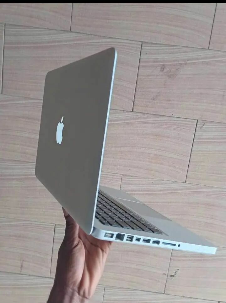 MacBook Pro 13" Core i7