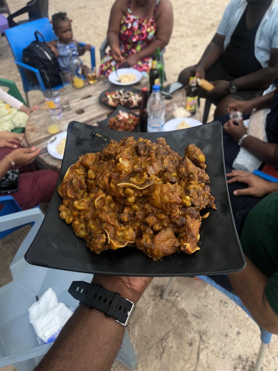 Sauté de porc aux petits poids