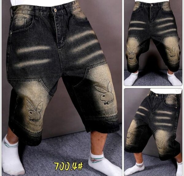 Short en jean graffiti urbain