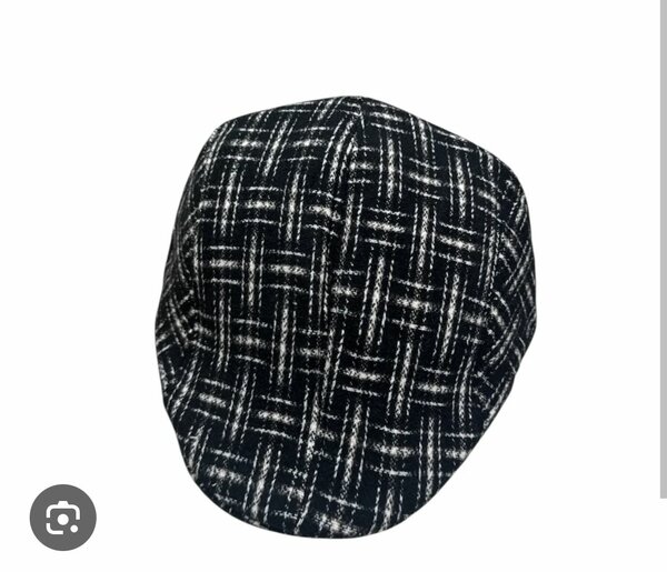 Casquette à carreaux élégante