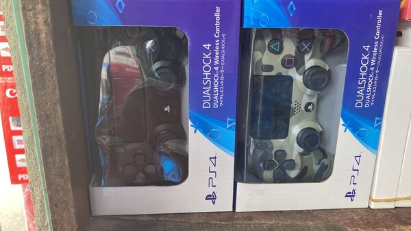 Manette PS4 DualShock 4