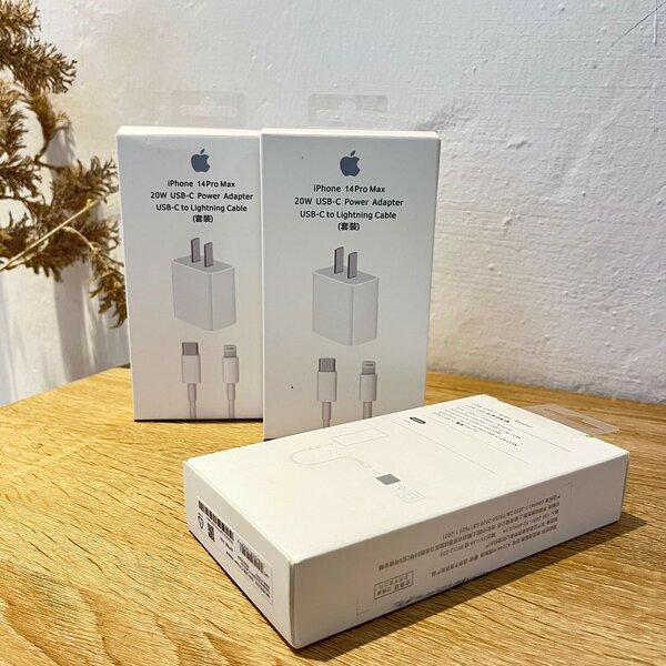 Original fast charge USB C adapter iPhone chargers