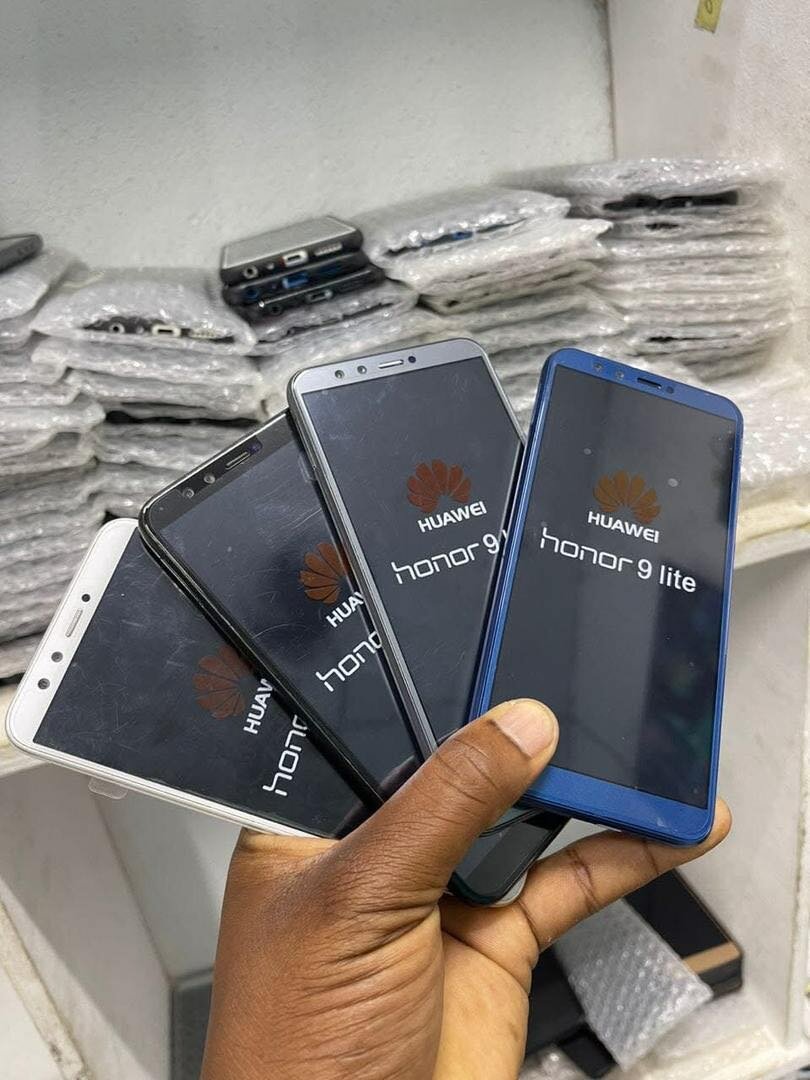 Huawei Honor 9 Lite Smartphone