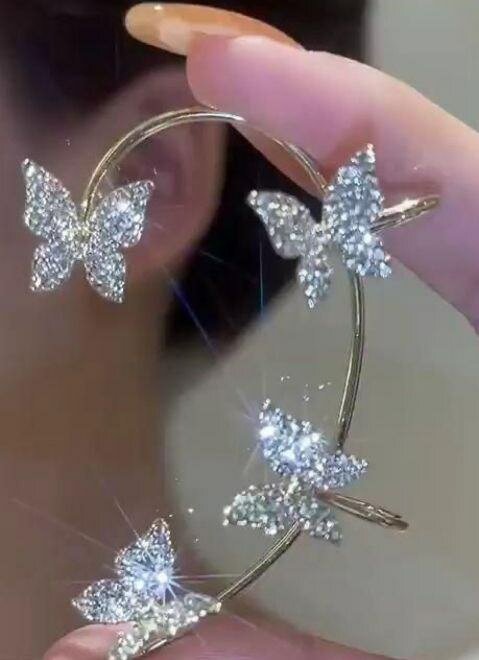 Faux piercing  papillon