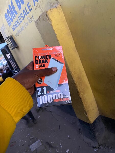 Strong AMAYA Power Bank