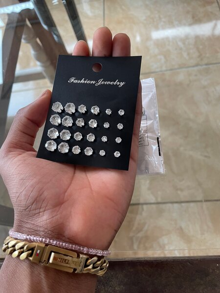 Boucles d'oreilles brillantes