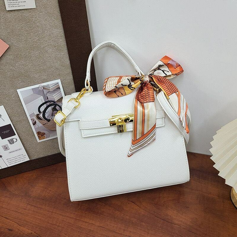 Sac à main élégant en cuir