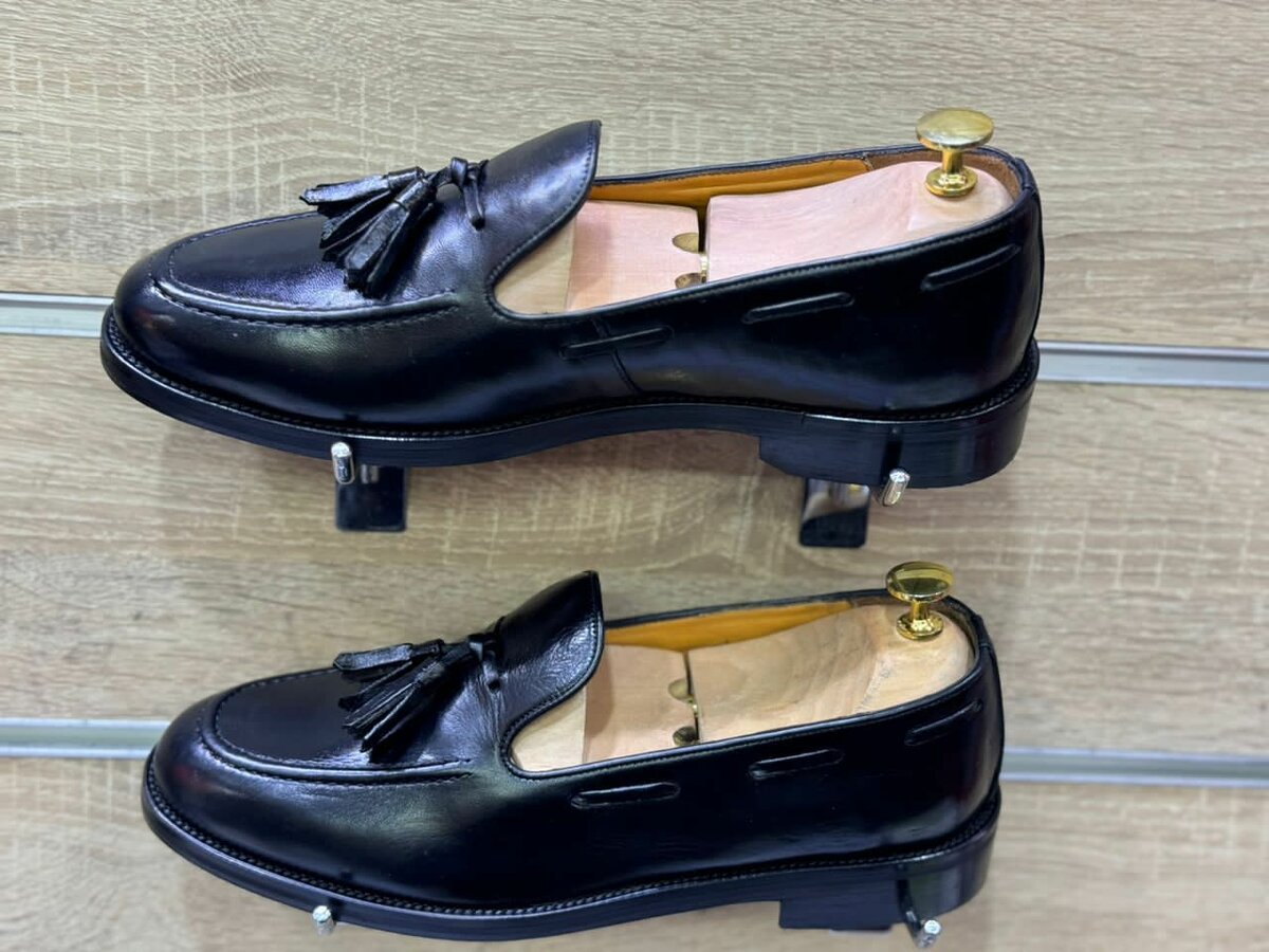 Chaussures habillées en cuir élégantes