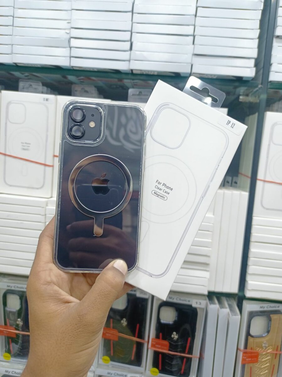 Iphone clear magsafe cover