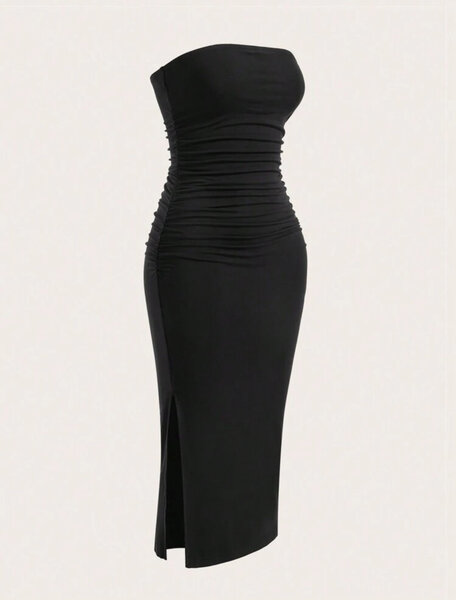 Robe fourreau sans bretelles