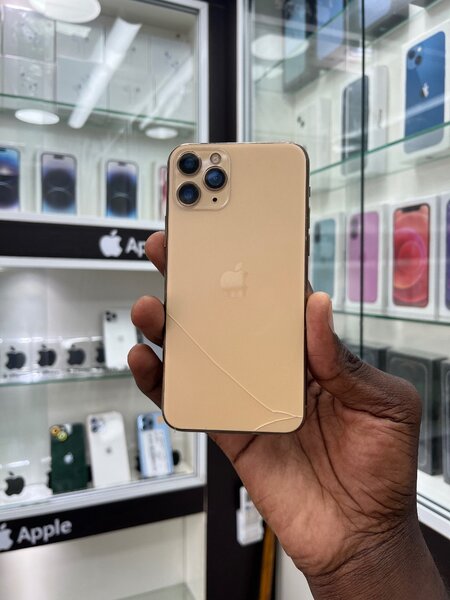 iPhone 11 Pro 64Go