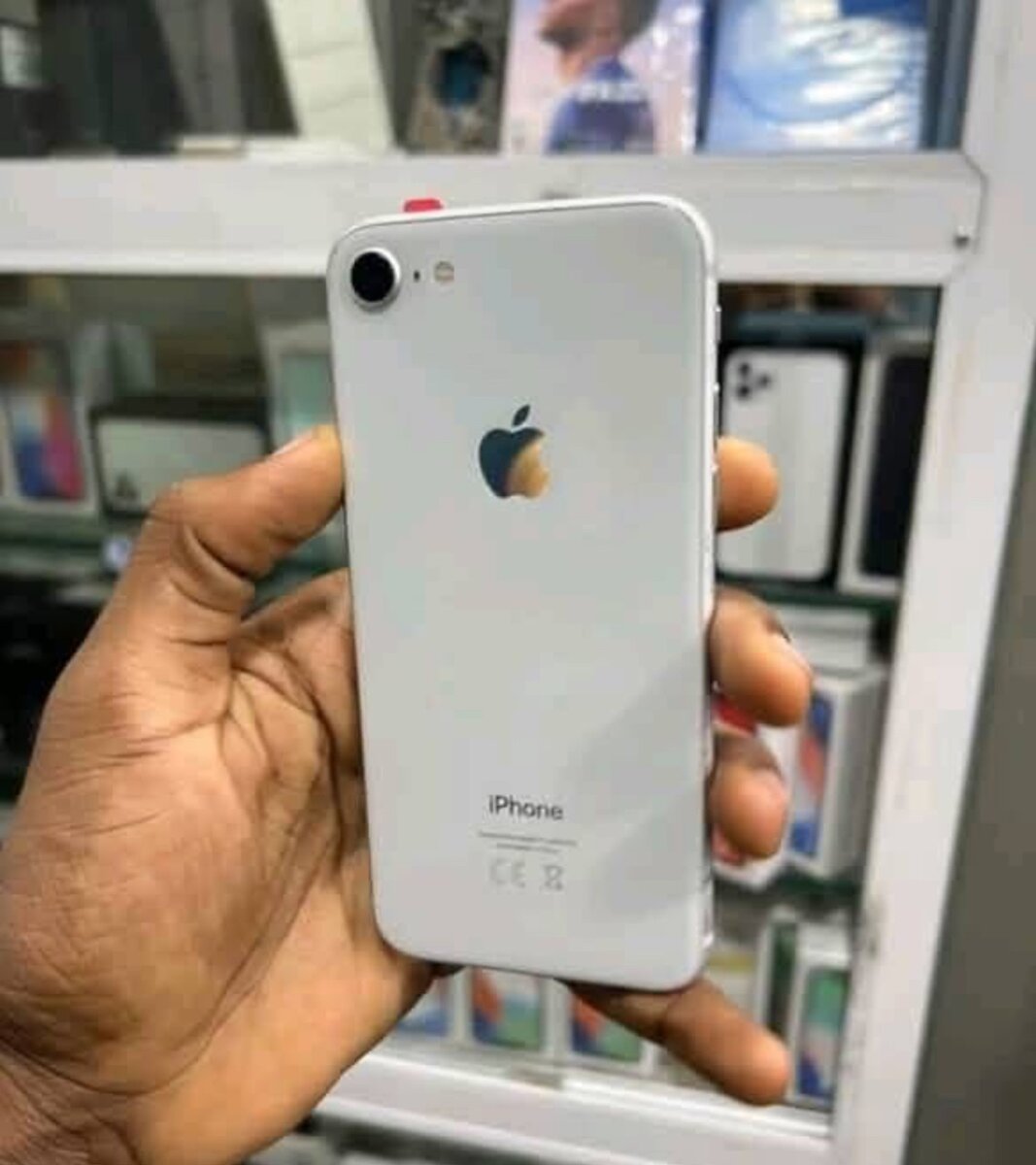 iPhone 8 128GB
