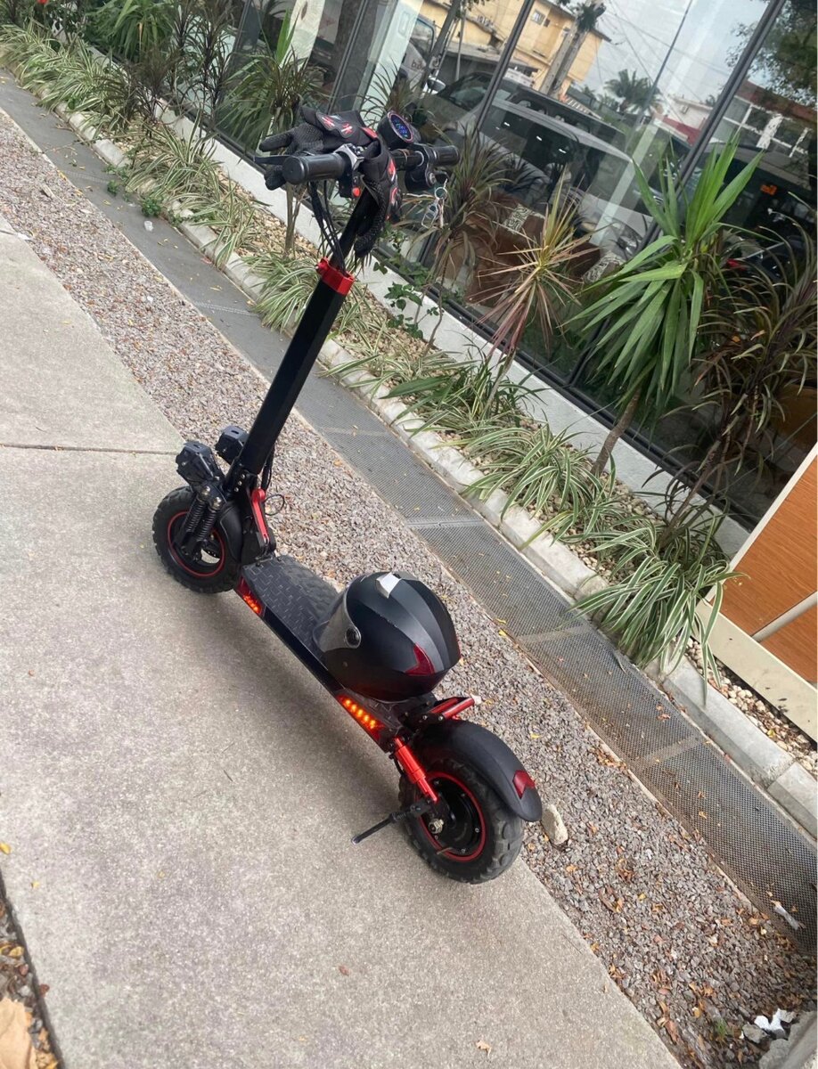 Trottinette électrique tout-terrain