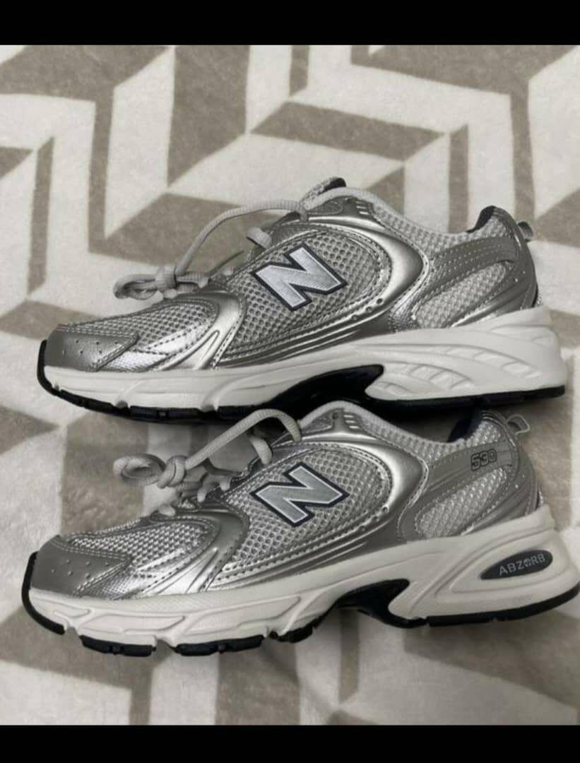 Baskets New Balance Argent