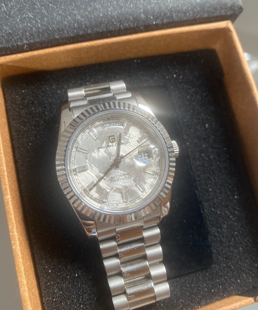 Montre automatique élégante