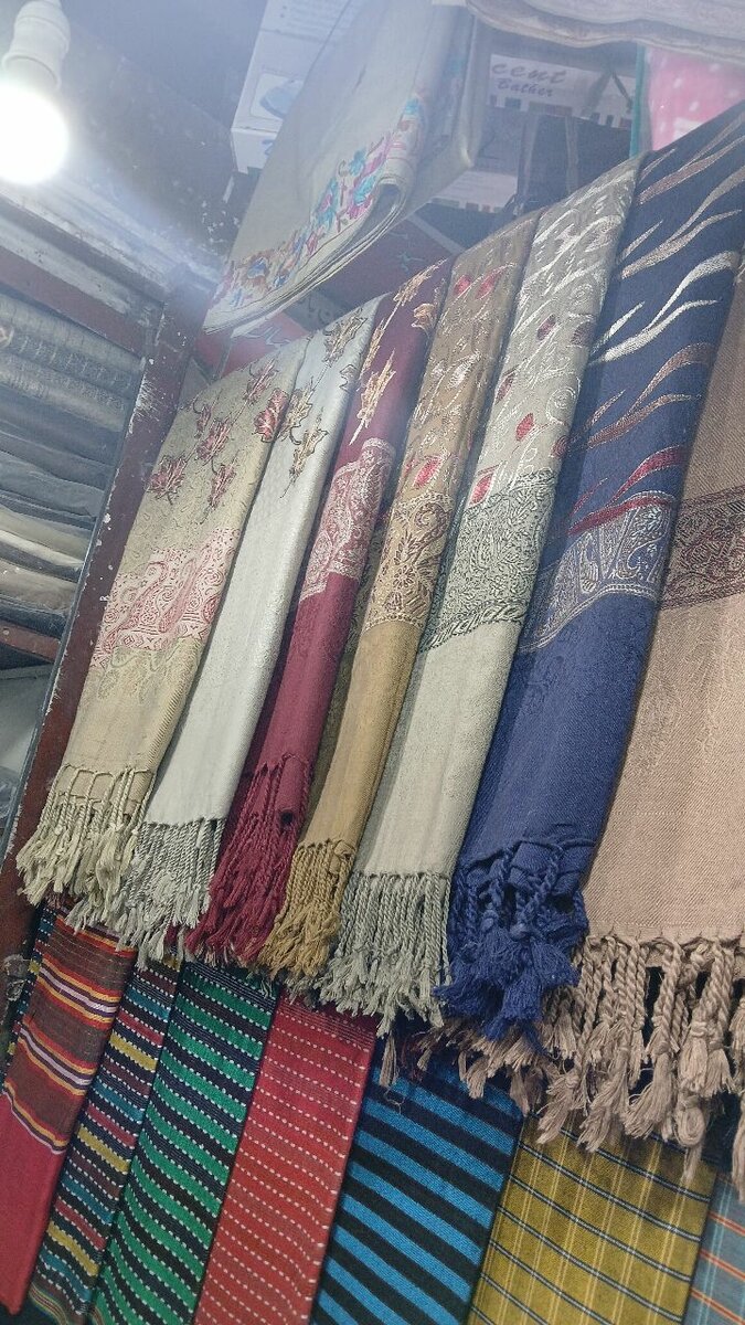 Ladies shawl