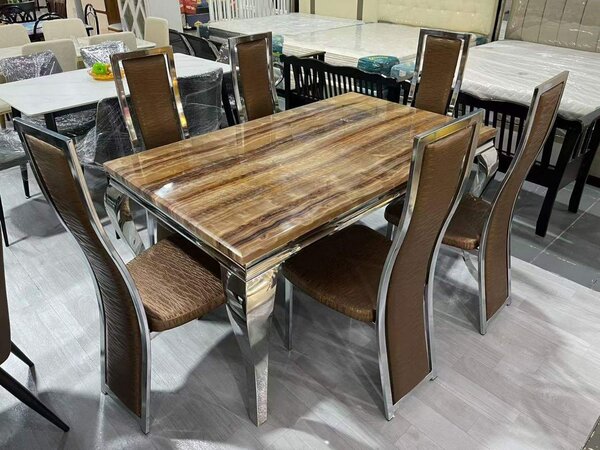 Table à manger moderne