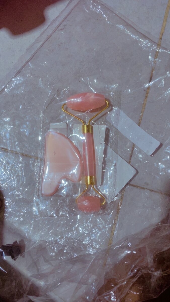 Roulette et Gua Sha Visage