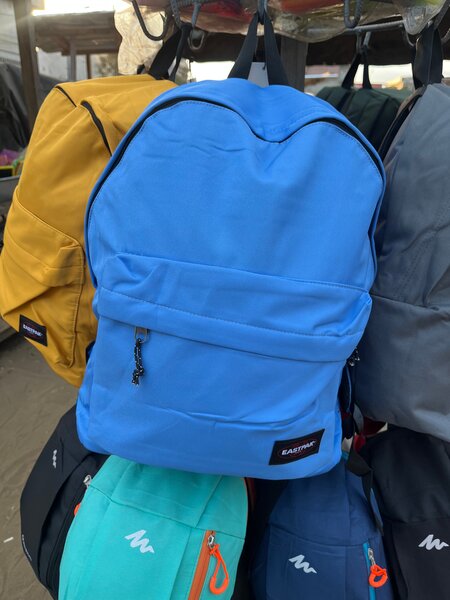 Sac à dos coloré pratique