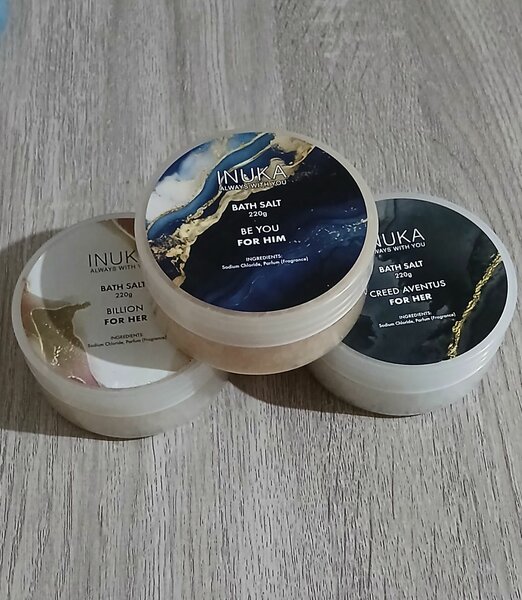 Fragranced bath salts