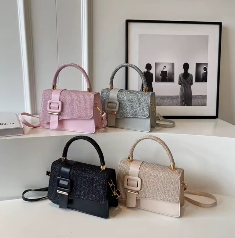 Sac à main élégant en tweed