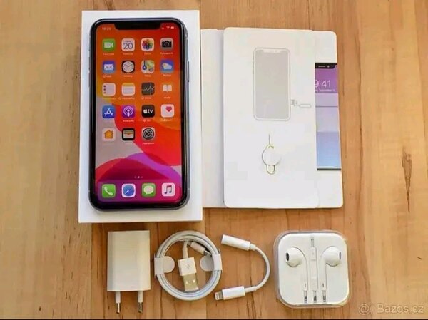 iPhone 11 Blanc Neuf Débloqué