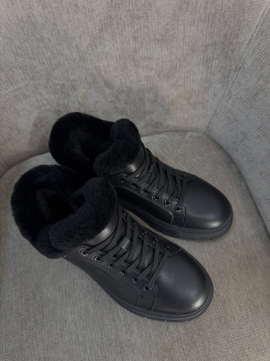 Зимние кроссовки