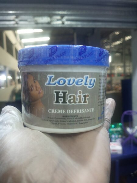 Crème Défrisante Cheveux