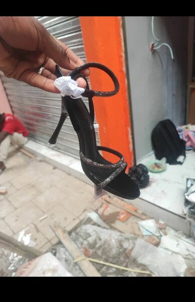 Sandales à talons élégantes