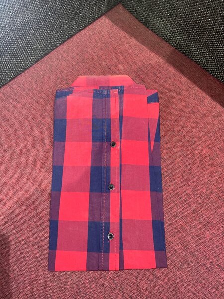 Chemise à carreaux homme élégante
