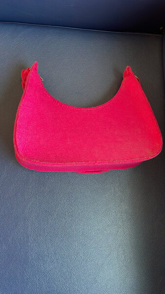 Sac à main en toile rose élégant