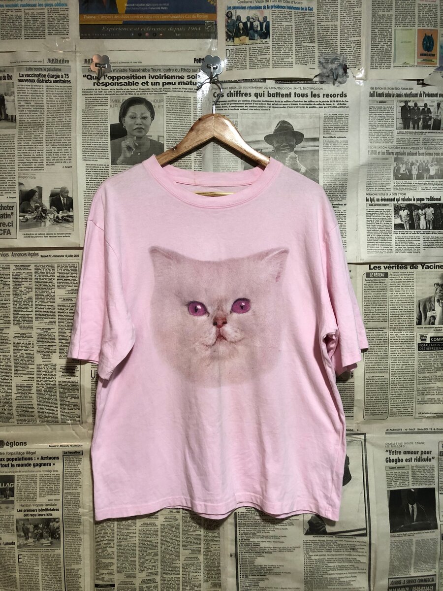 T-shirt rose chat mignon