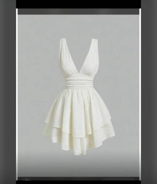 Robe Blanche Évasée Élégante