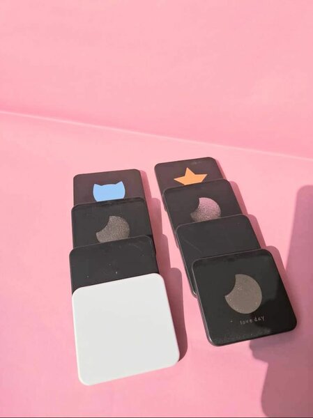 DOUBLE SIDED COMPACT MIRROR