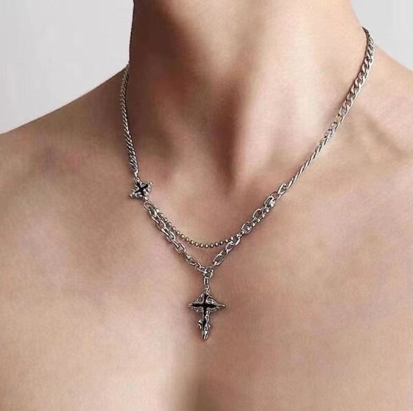 Collier en Acier Inoxydable Gothique