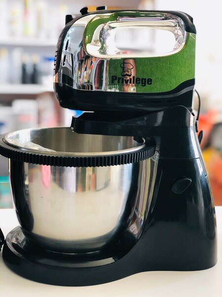 kitchen  stand hand mixer