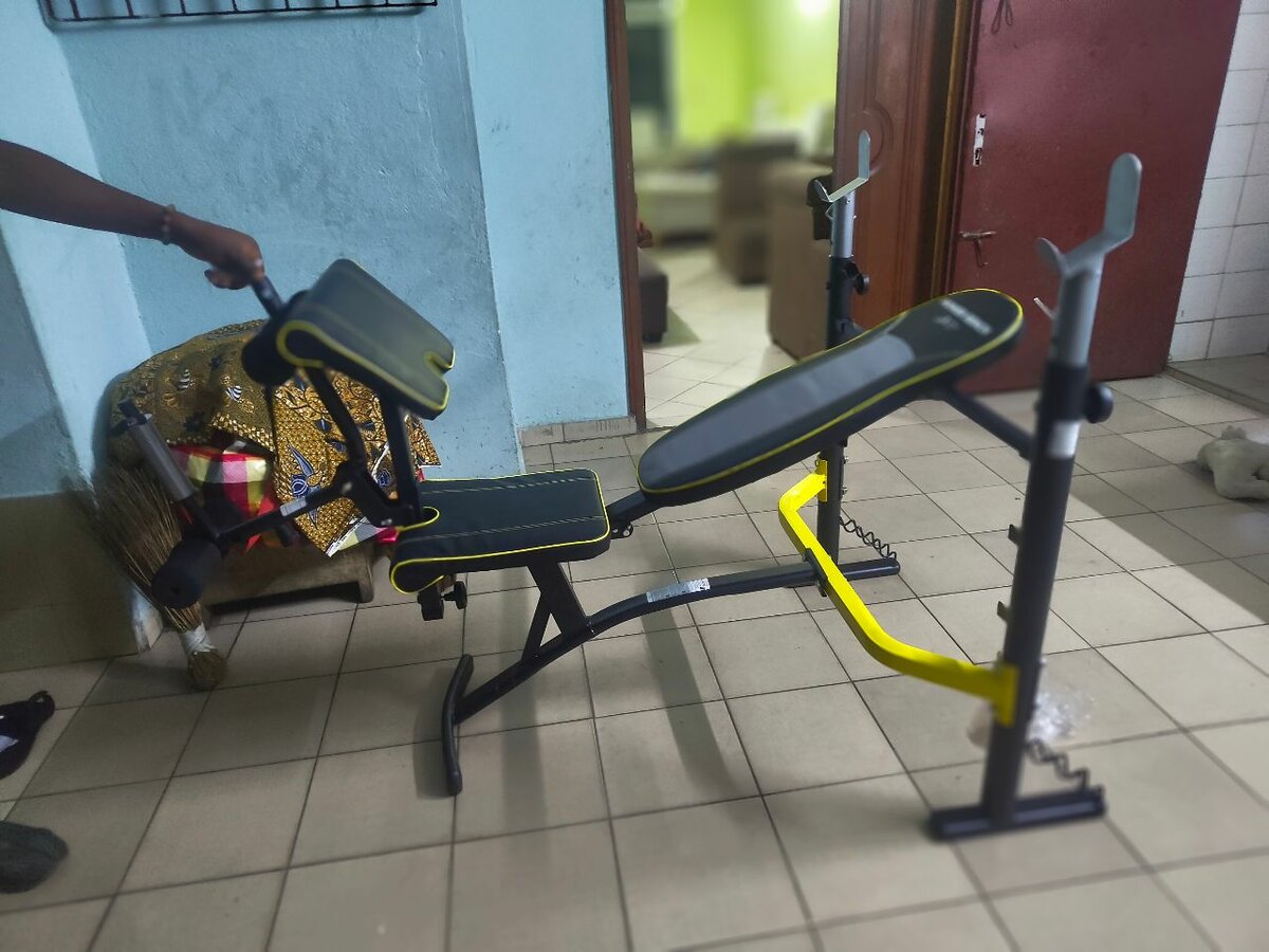 Banc de musculation réglable