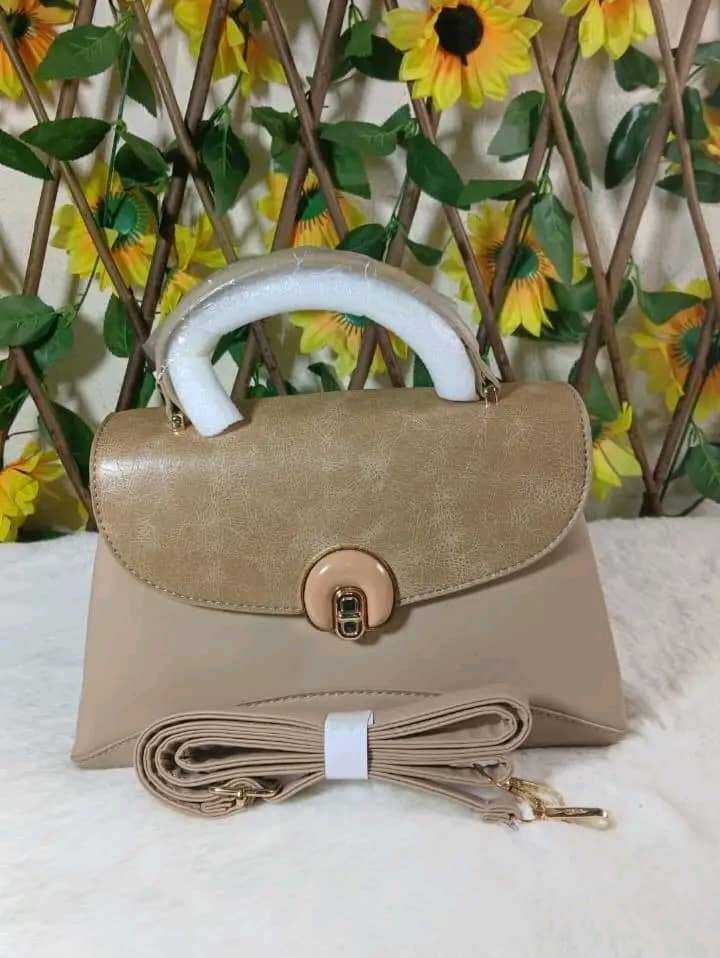 Sac à main élégant en cuir