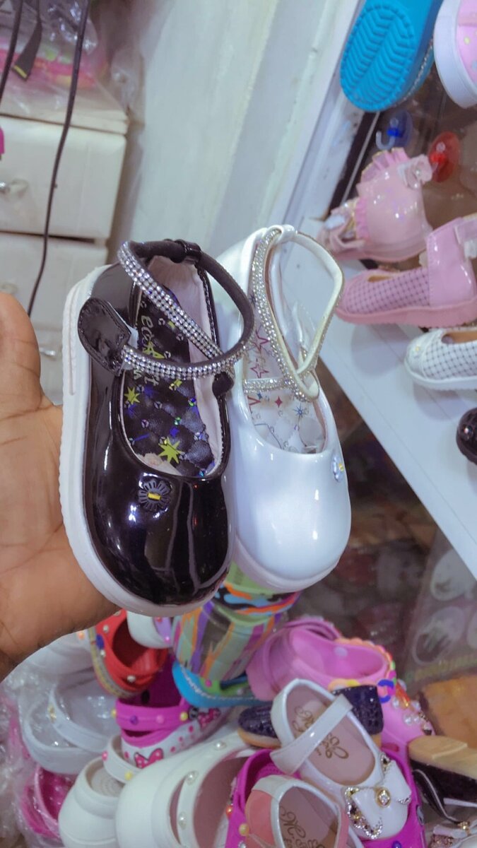 Celebrity kids mall 0500310333