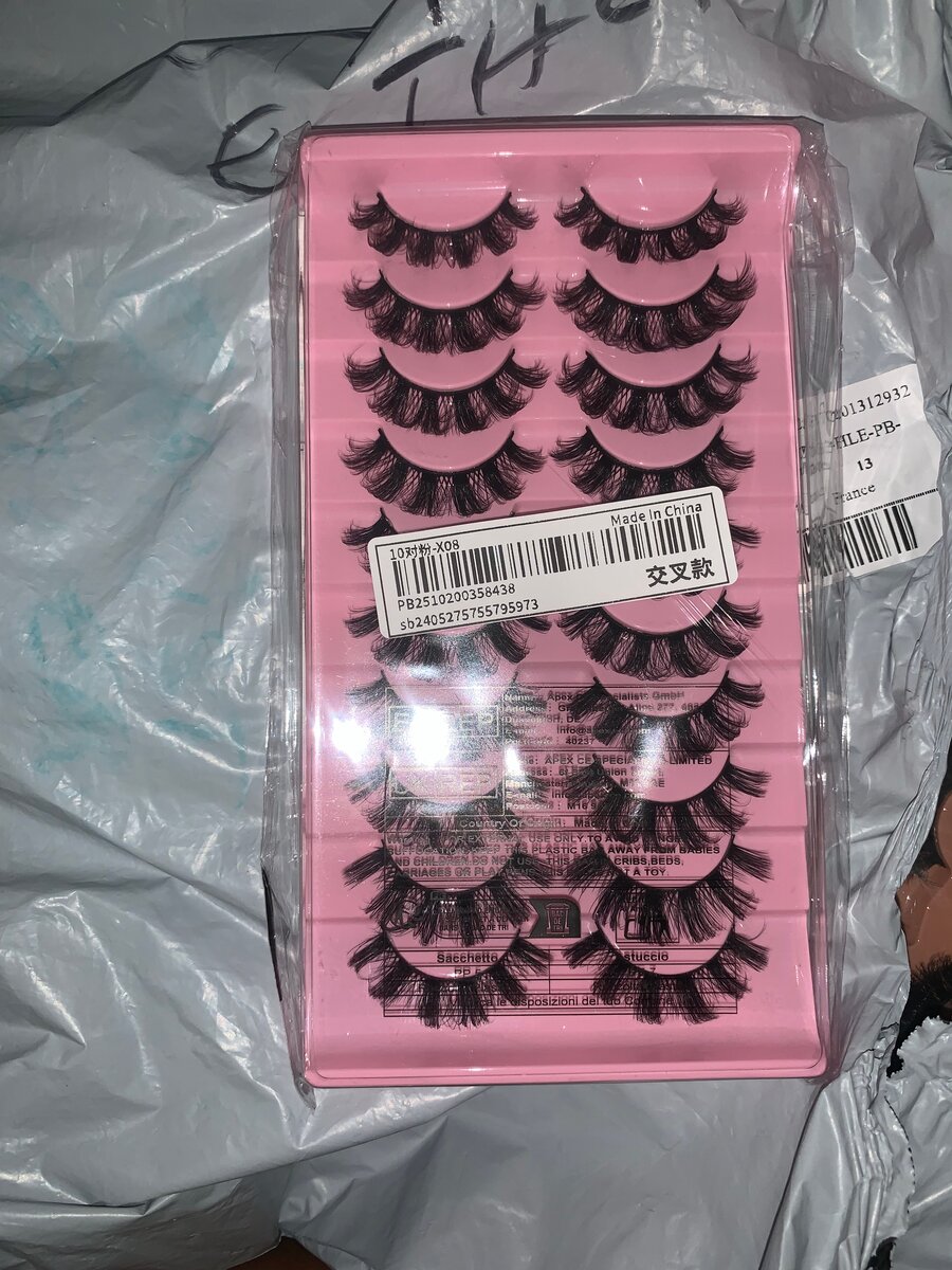 Lot de faux cils volumineux