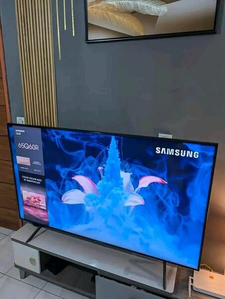 Samsung QLED TV 65 pouces